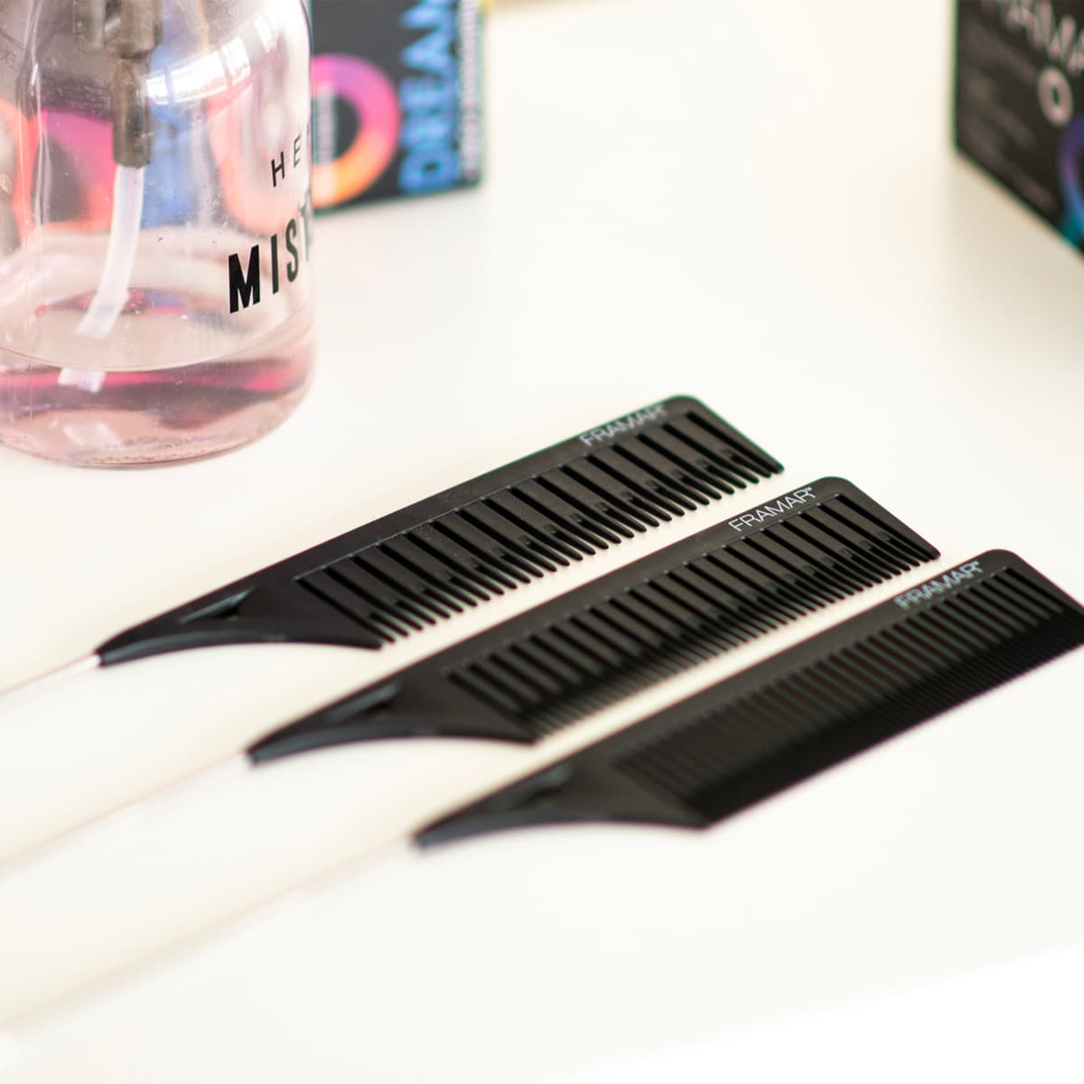 Black Metal Tail Comb X3