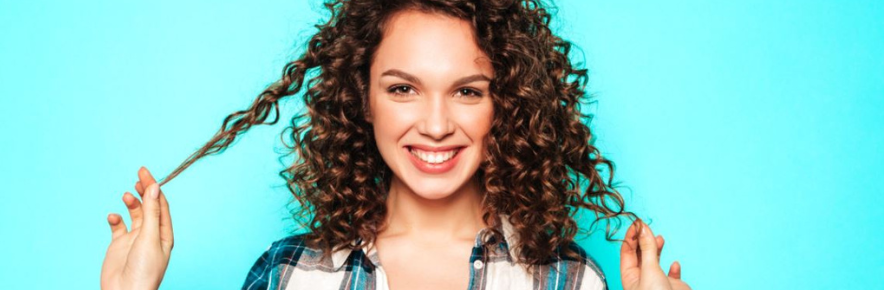 Le Plopping : Définir ses boucles sans chaleur