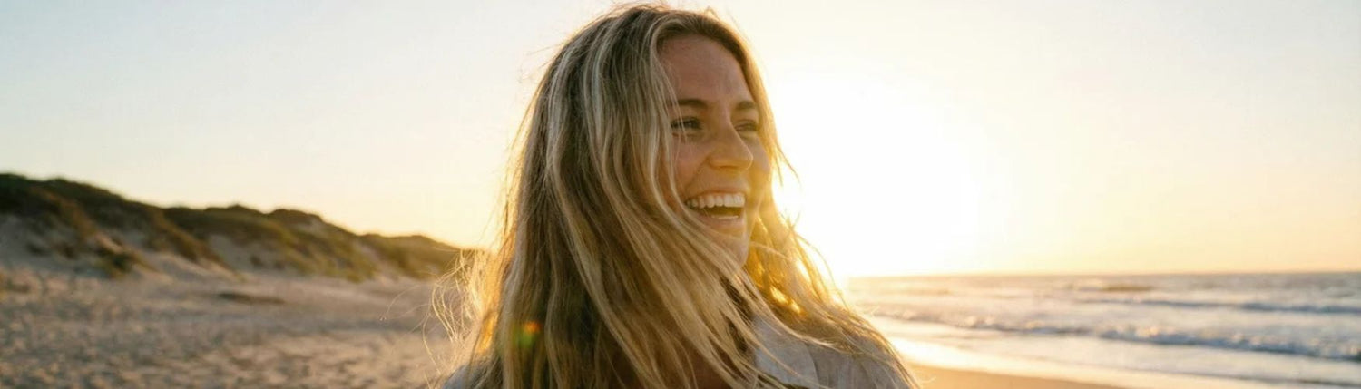 Layering capillaire en été : 7 raisons puissantes pour adopter (ou éviter) cette routine miracle