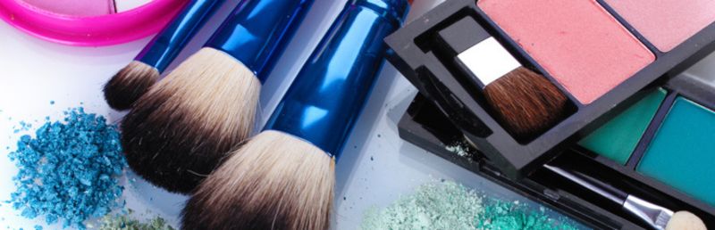 Catégorie kit et palette maquillage.jpg