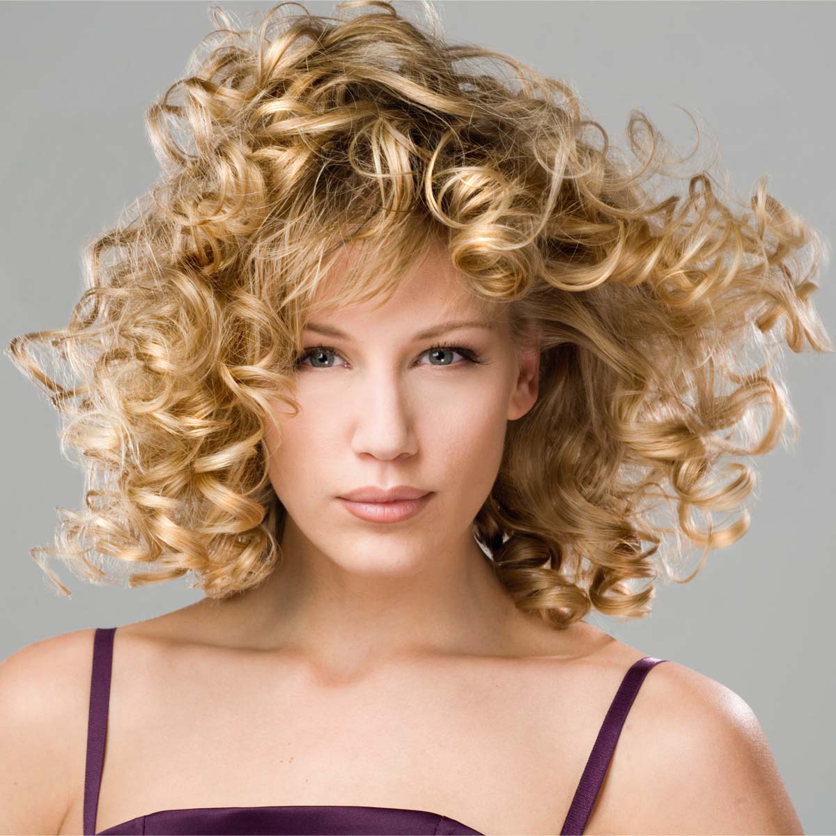 COUPE SPECIAL BOUCLES