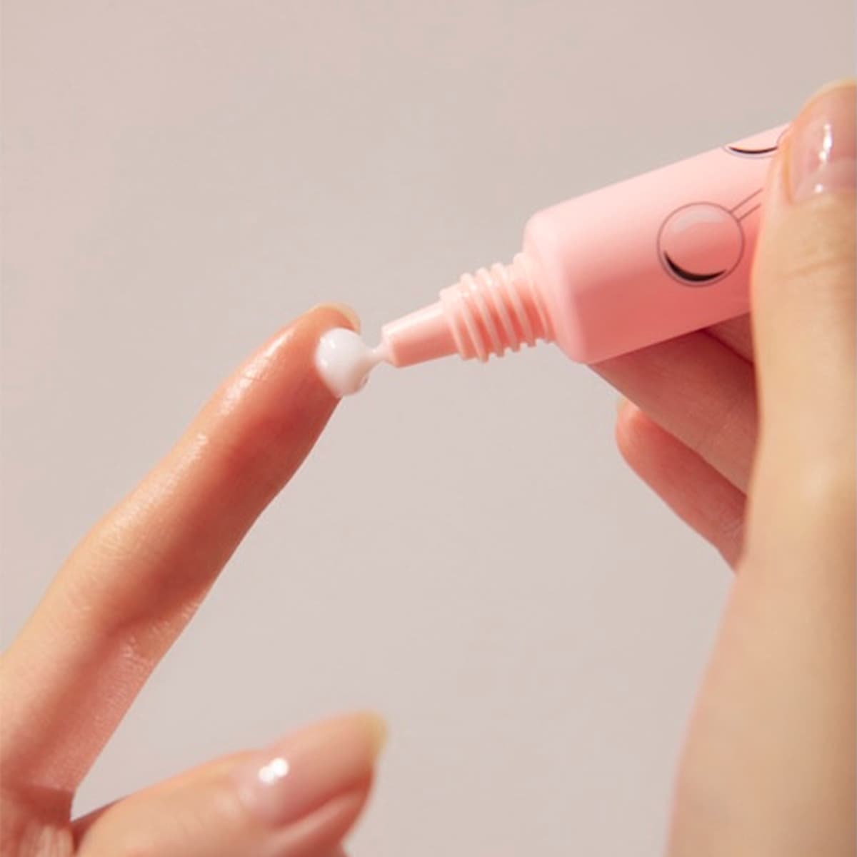 Crème Contour des Yeux aux Peptides