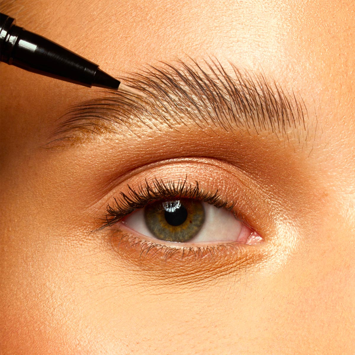 Feutre Sourcils Micro Précision GEISHA BROWS