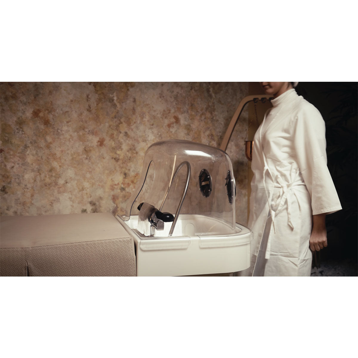 Igloo Head Spa Shirobody Maletti