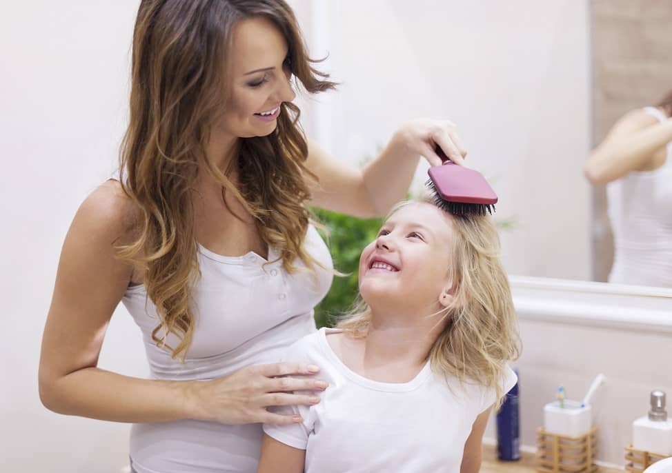 Cheveux des enfants : 6 conseils pour bien en prendre soin - SETALMAA